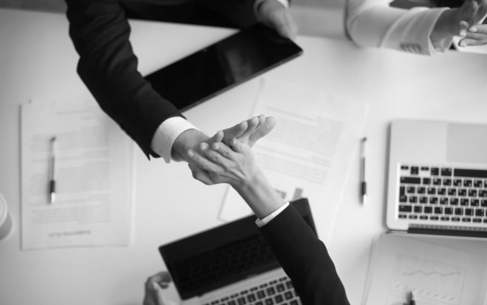 Monitoring-Dashboard mit Analyse-Metriken